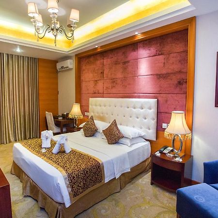 Dork Jumpa Hotel Vientiane Exterior foto