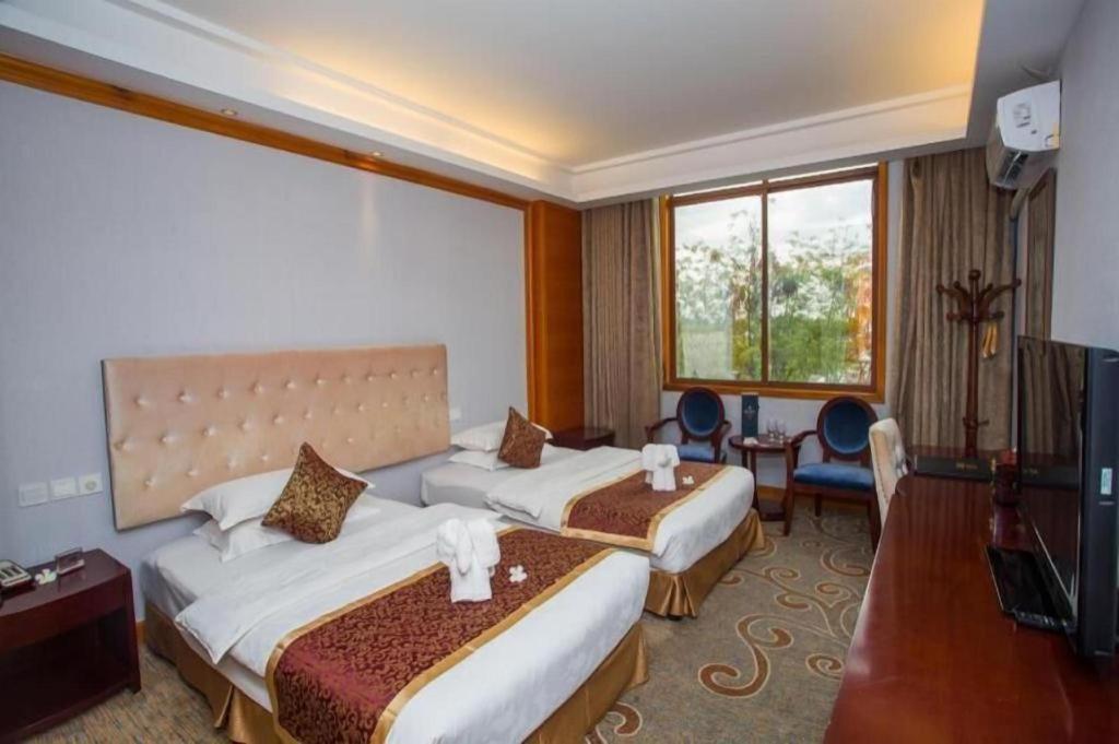 Dork Jumpa Hotel Vientiane Exterior foto