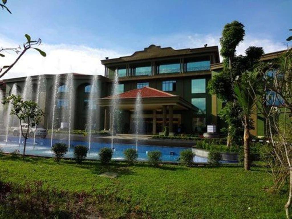 Dork Jumpa Hotel Vientiane Exterior foto